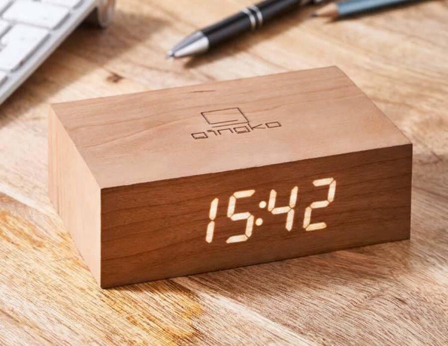 Gingko Wekker Alarmklok Flip Click Clock kersenhout oplaadbaar