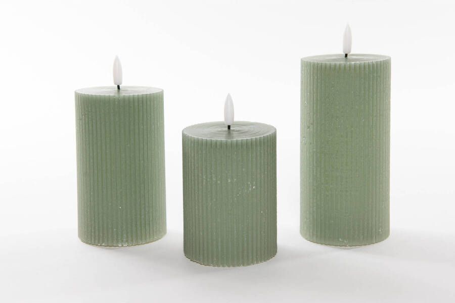 Anna&apos;s Collection Anna Collection LED kaarsen set ribbel 3x stuks jade groen LED kaarsen