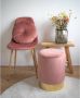 House Nordic Gamby Poef in roze fluweel met messingkleurige stalen basis - Thumbnail 2
