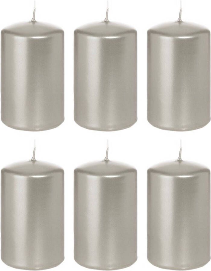 Trend Candles 6x Zilveren cilinderkaarsen stompkaarsen 5 x 8 cm 18 branduren Geurloze zilverkleurige kaarsen – Woondecoraties