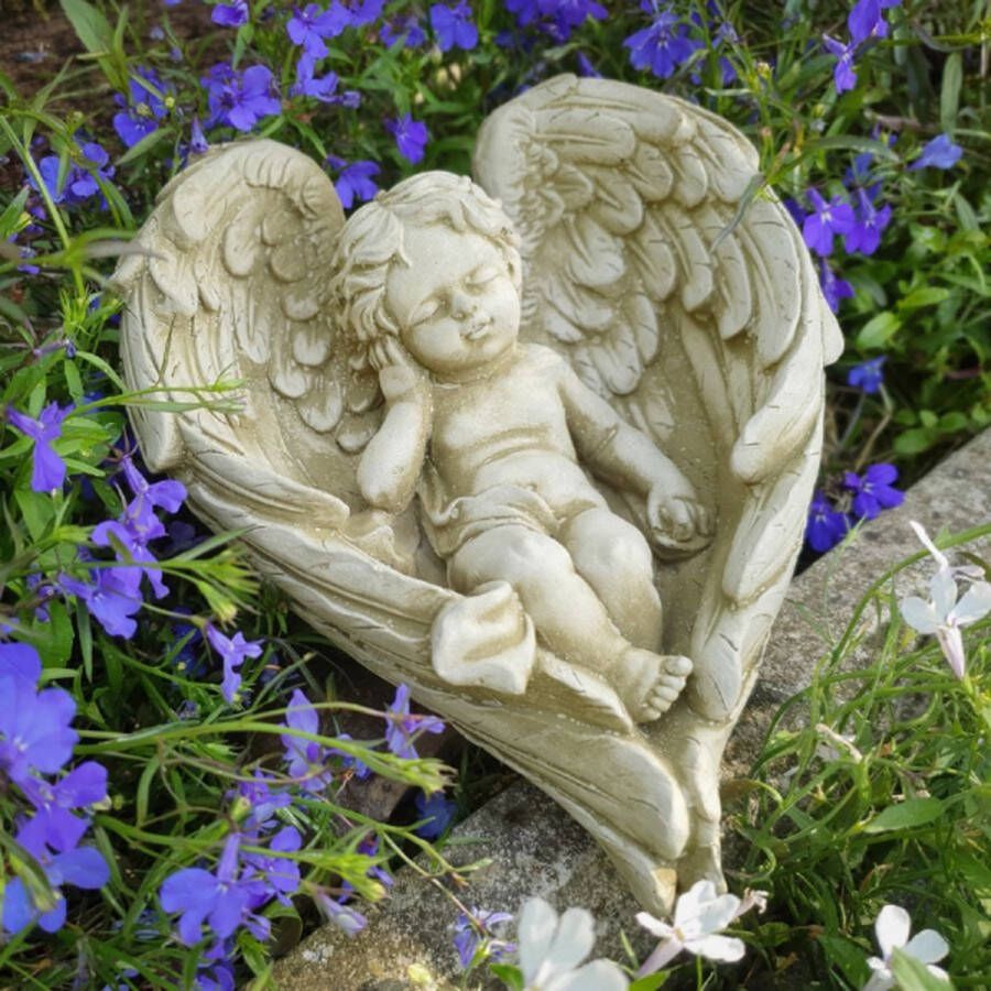 A&S Estates Betonnen tuinbeeld slapend engelenkind engel kind