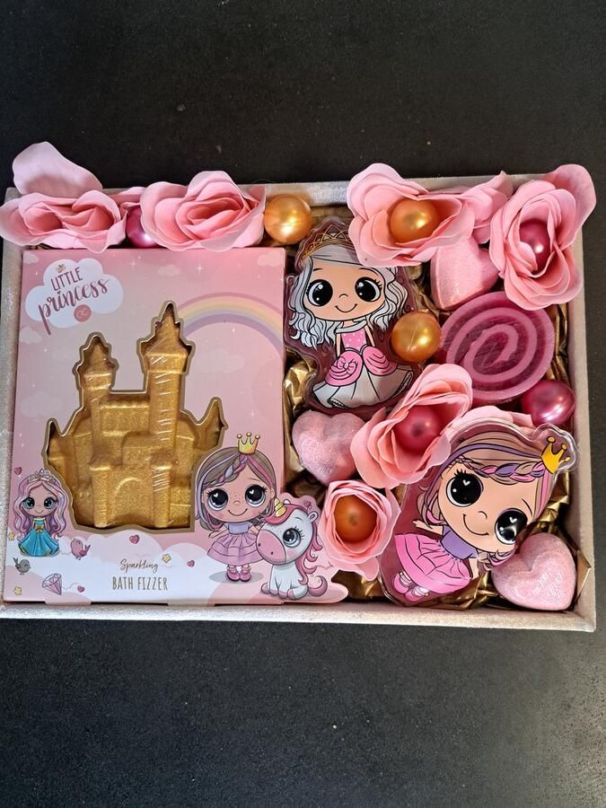 Accentra geschenk set little princess roze badfizzer goud hartjes bruisbal douche gel zeeproosjes bad parels leuk geschenk kinderen