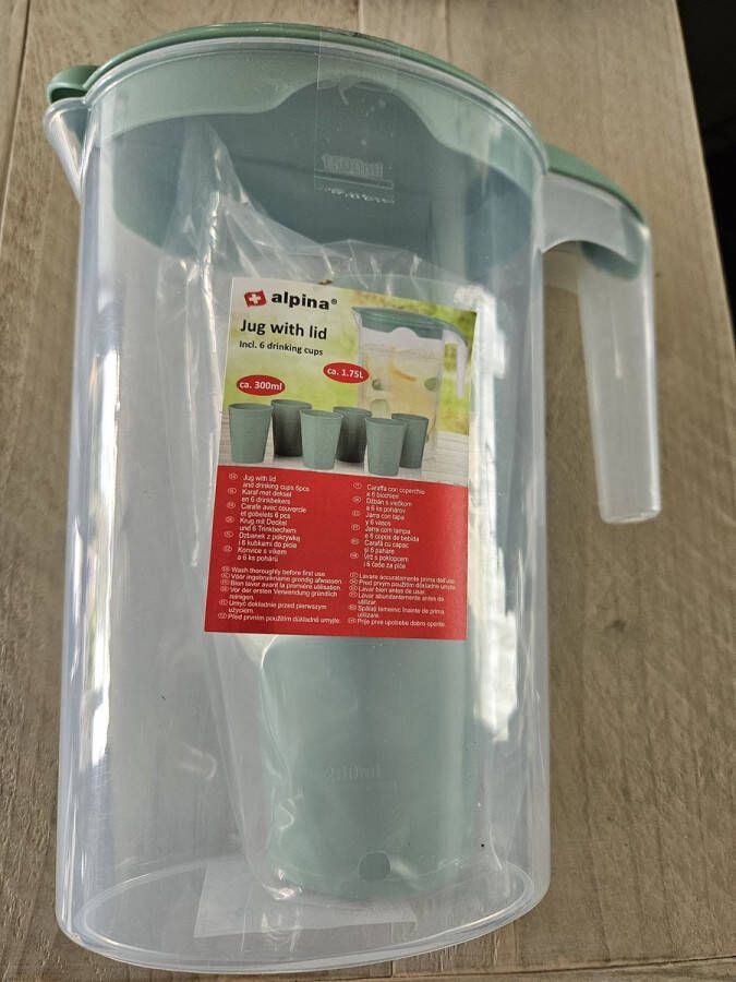 Alpina Schenkkan (1 75 liter)met 6 bekers (300 ml )