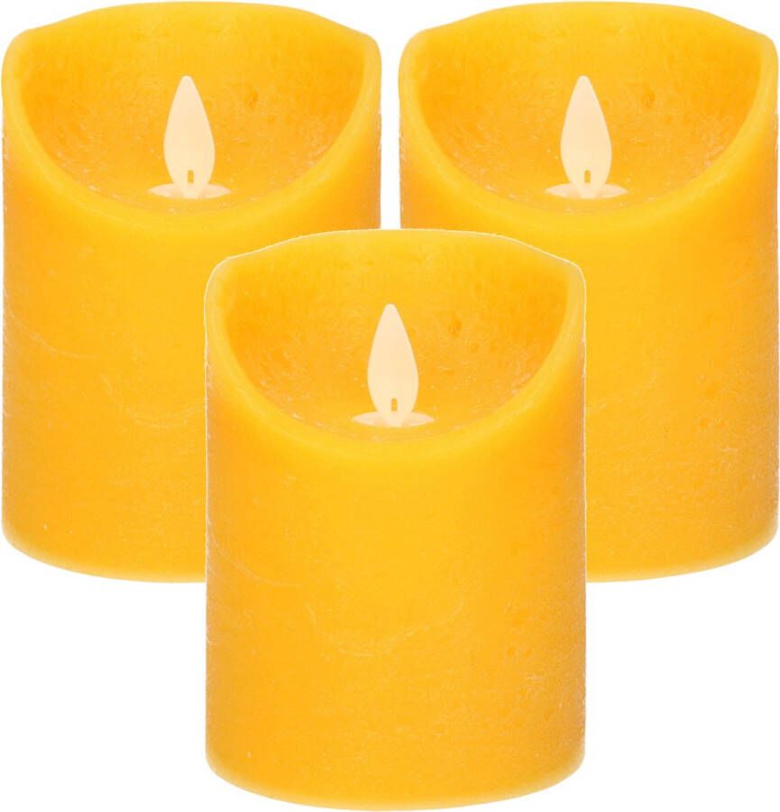 Anna's Collection 3x Oker gele LED kaarsen stompkaarsen 10 cm Luxe kaarsen op batterijen met bewegende vlam