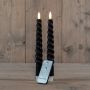 Anna's Collection Dinerkaars LED kaars set van 2 Zwart Wax 23cm Swirl Elektrische kaars Realistische kaars Duurzaam Veilig Met Afstandsbediening Exclusief batterij AAA - Thumbnail 1