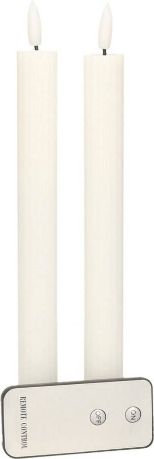 Anna's Collection Led kaarsen dinerkaarsen 2x wit ribbel 23 cm afstandsbediening