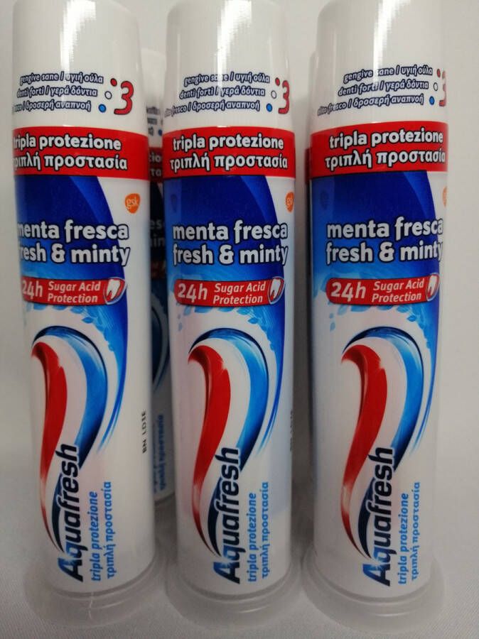 Aquafresh Fresh & Minty Tandpasta Met Pompje 6x 100ml Voordeelverpakking