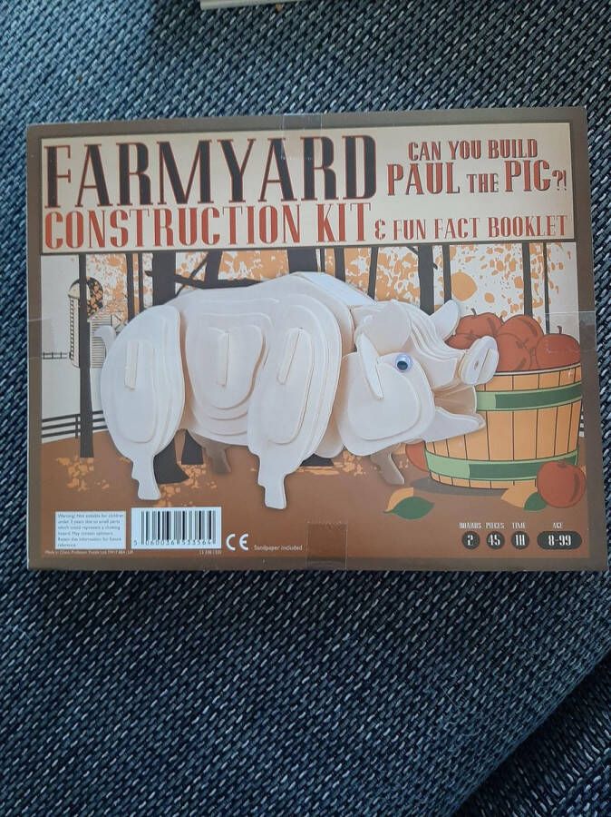 Asmodee Animal Construction Kit Farmyard Paul Pig