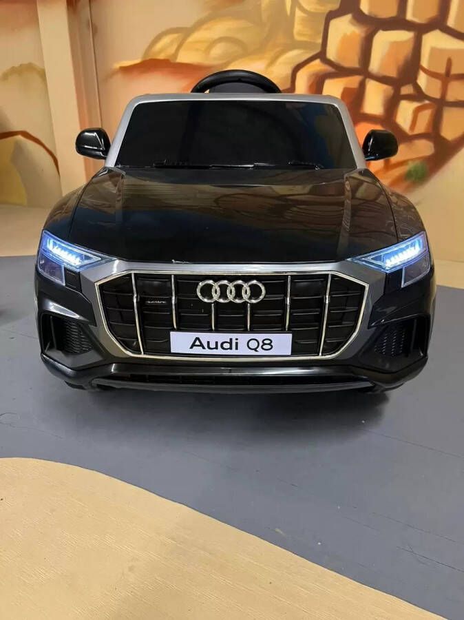 Audi Kars Toys Q8 Elektrische Kinderauto Met afstandsbediening Zwart 12V accu