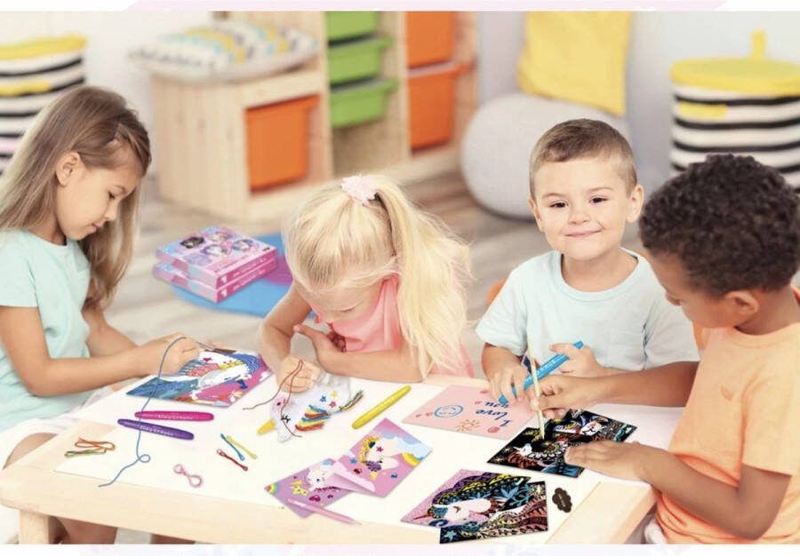 Avenir 4-in-1 Activity Kit: EENHOORN SET met 9 projectjes in doos 5+ Unicorn