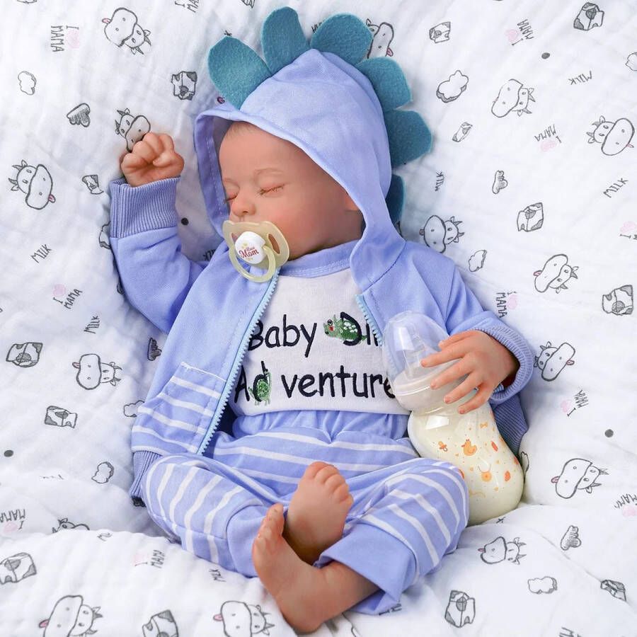 Babeside Reborn baby pop 'Nick' 50 cm Soft vinyl Blauwe Dino Outfit Broek shirt vest luier fles speen rammelaar In geschenkdoos