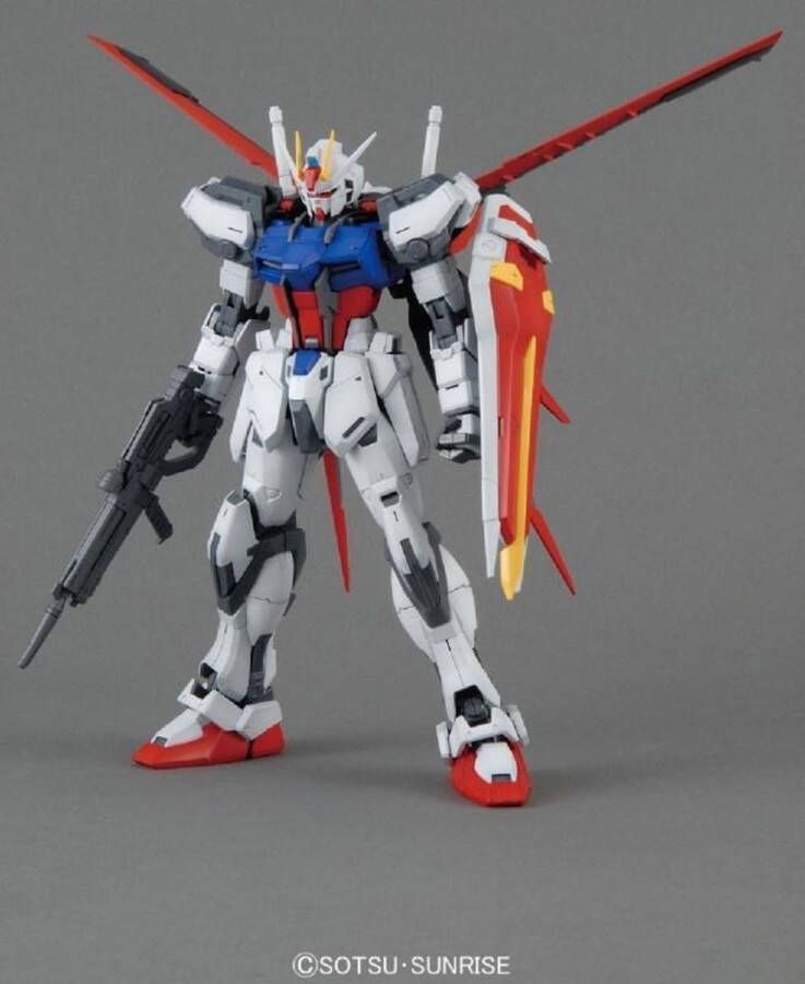 Bandai Namco GUNDAM Model Kit MG 1 100 Aile Strike Gundam 18 CM