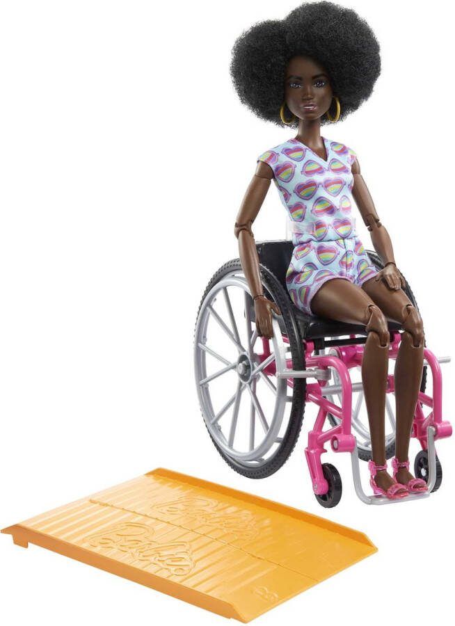 Mattel Barbie Morena Fashionistas Met Rolstoelpop Goud Modepop