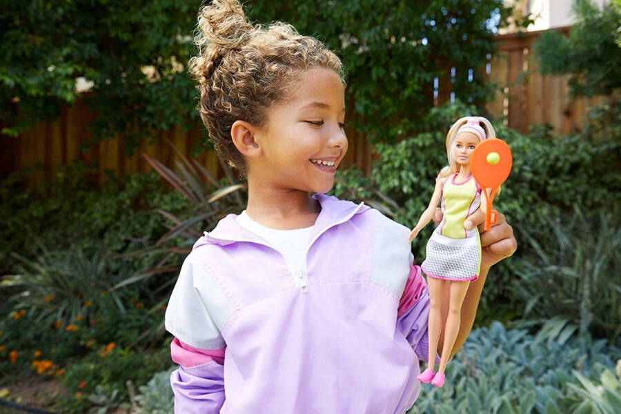 Barbie Tennisspeler met Outfit en Racket pop