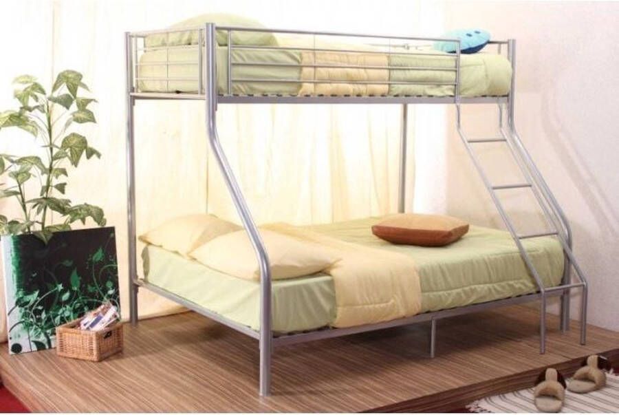 Bed4less Stapelbed 3 Persoons