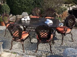 Beliani LIZZANO Eettafel voor 6 personen 102x165x72