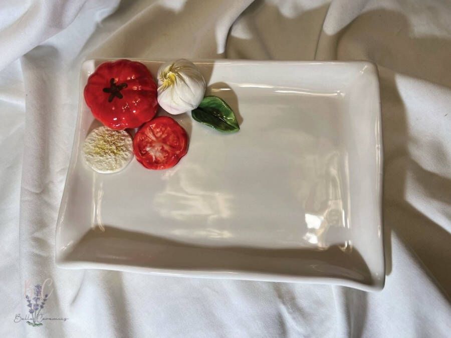 BellaCeramics 1001 bord mozzarella Italië klein servet bord tomaat Italiaans keramiek servies 23 x 16 cm h 2 cm