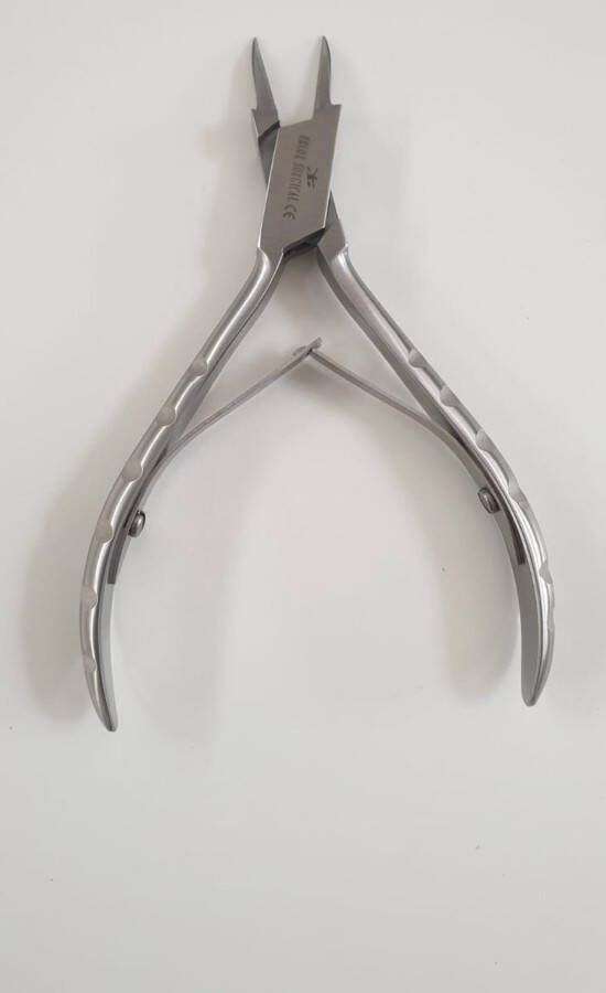Belux Surgical Instruments Nagelknipper Teennagels Kalknagels en Ingegroeide Nagelhoeken Pedicure Manicure tang Met dubbele veer Zilver RVS 12.5 cm