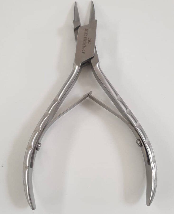 Belux Surgical Instruments Professionele nagelknipper Scherpe en uitstekende uiteinden Recht Snijvlak 12 5 cm RVS Zilver