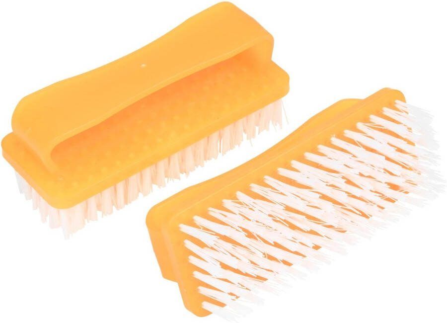 Benson Set nagelborstels stevig plastic handvat 8 cm 2 stuks