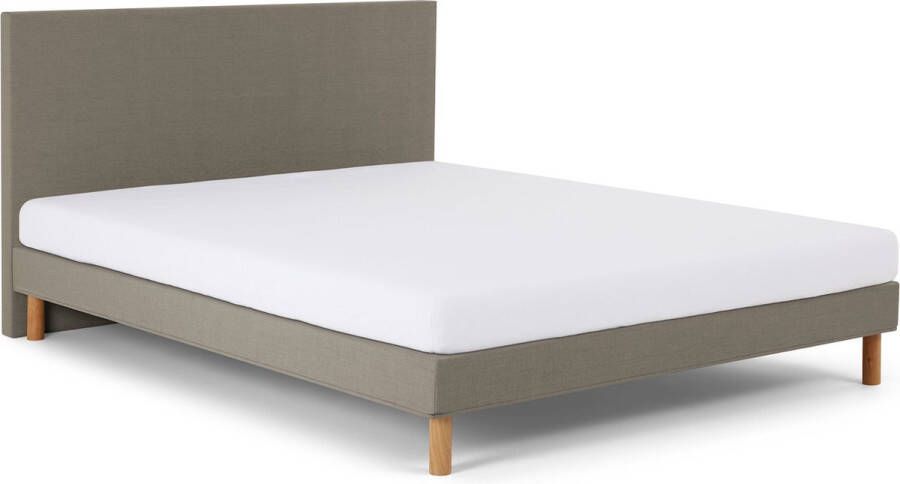 Beter Bed Basic Bed Eazi inclusief hoofdbord en matras 160 x 200 cm olijfgroen