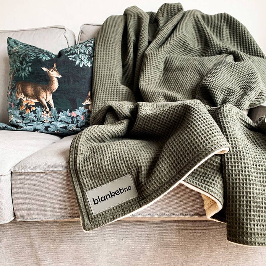 Blanketino Fleece knuffeldeken Handmade in Germany Wafelkatoen en Wellness Fleece Donkergroen & Zandwit 145 x 210 cm Extra breed