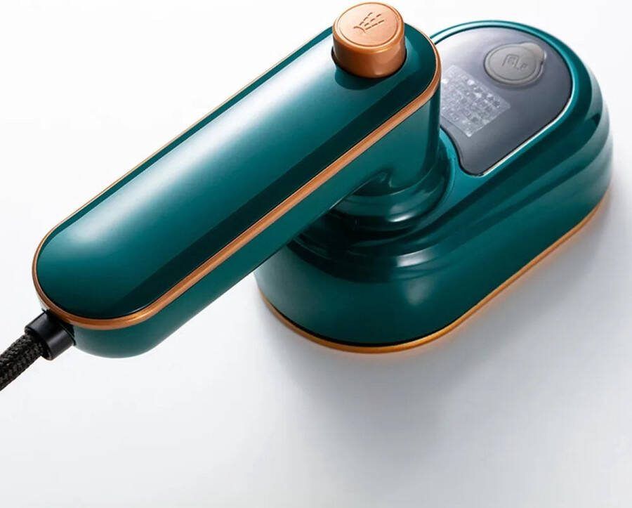 Blyx Gladmaatje 2 In 1 Luxe Reisstrijkijzer – Mini Strijkijzer 180° Inklapbaar Sprayfunctie Stomend Effect Reis Strijkijzer – Kleine Reisstrijkijzer – Vakantie Strijkijzer 0.7kg Groen