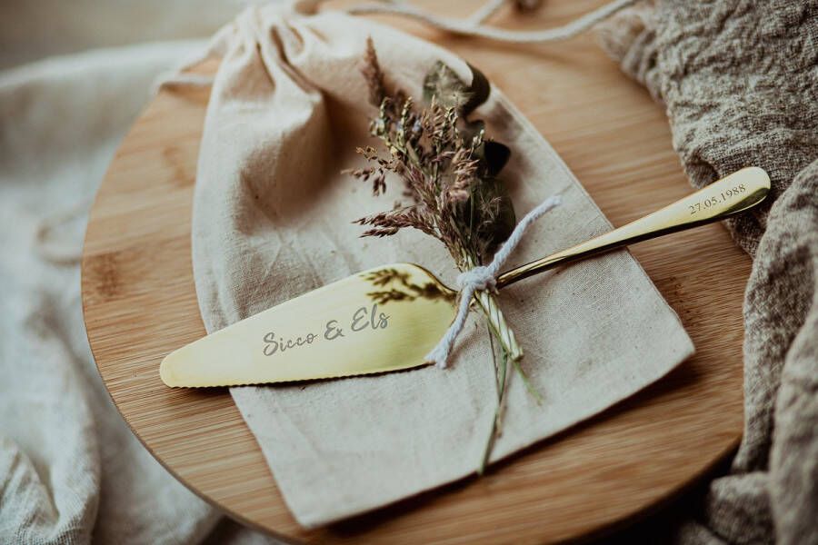 BolleToet taartschep gepersonaliseerd trouwen goudkleur bruiloft weddingdeco