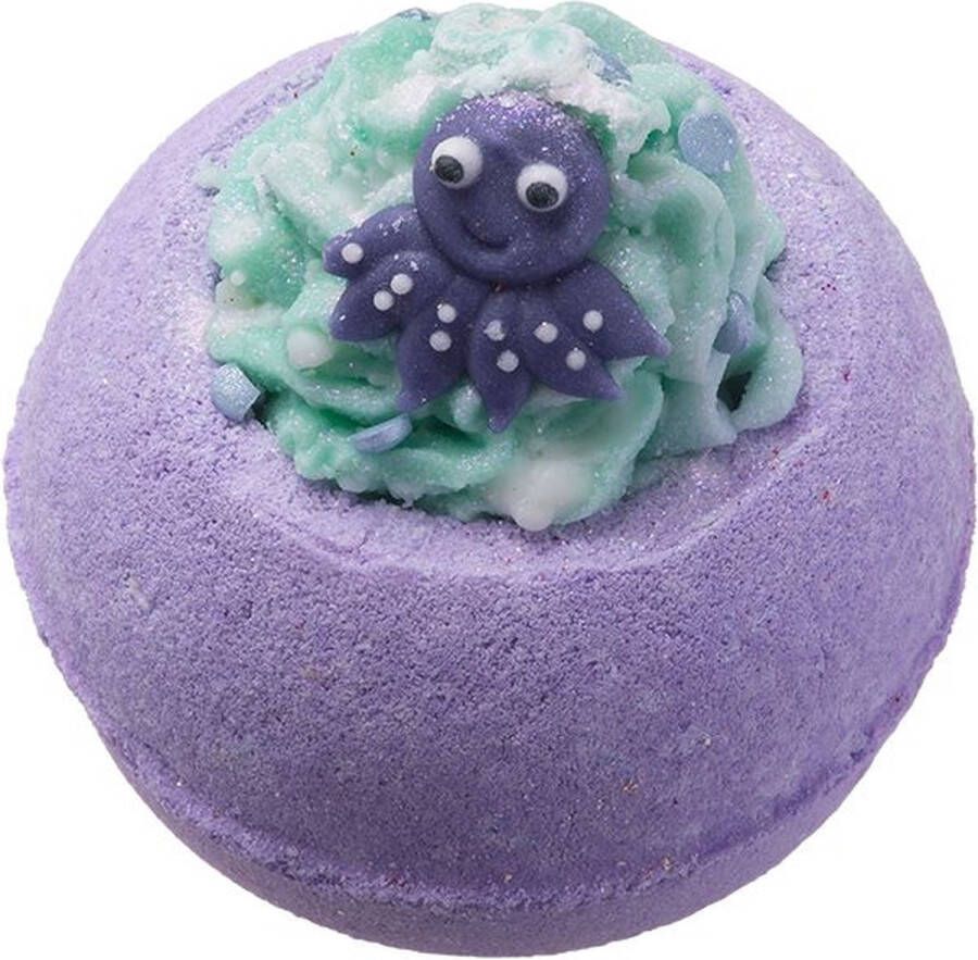 Bomb Cosmetics Bruisbal Lets Get Kraken Bath Blaster