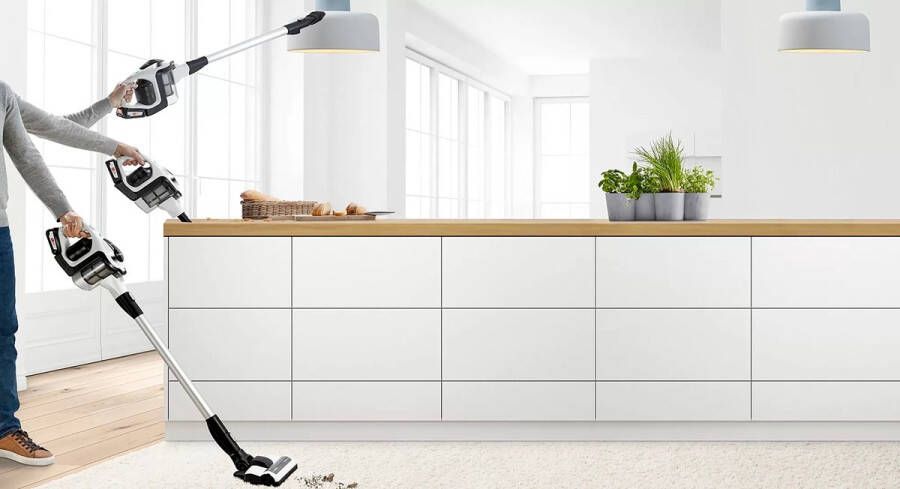 BOSCH Accu-steelstofzuiger Unlimited Serie 8 BBS812AM wit inclusief 2 accu's voor dubbele looptijd en snellader