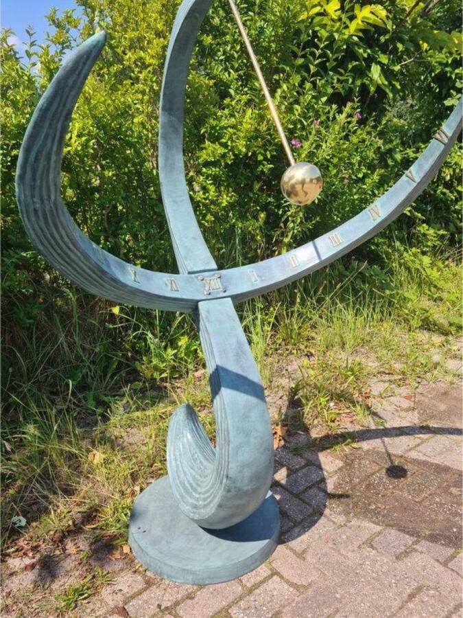Bronzartes Tuinbeeld bronzen beeld Grote zonnewijzer ""wave"" - 180 cm hoog