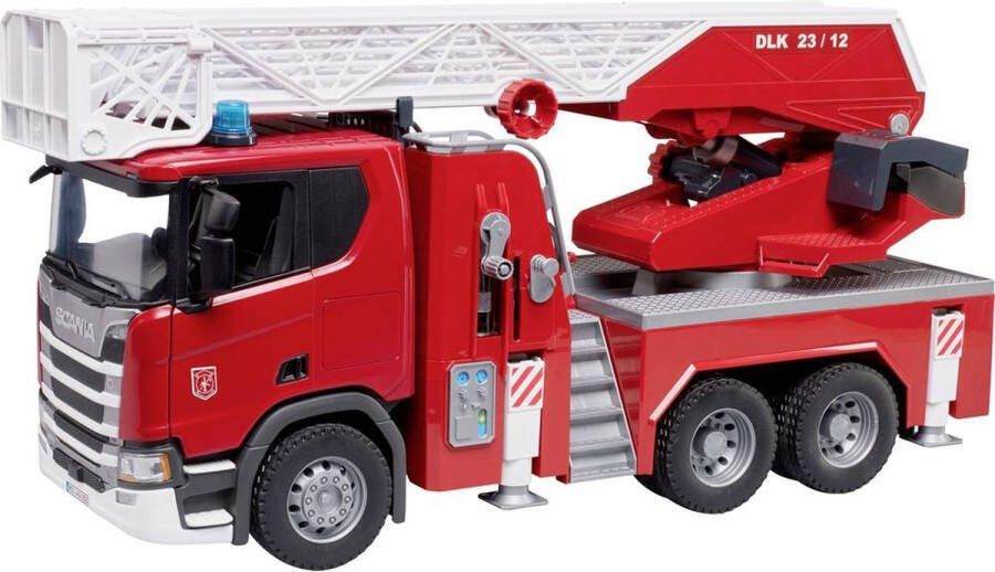 Bruder Scania Super 560R Brandweerladderwagen pomp met licht en geluid