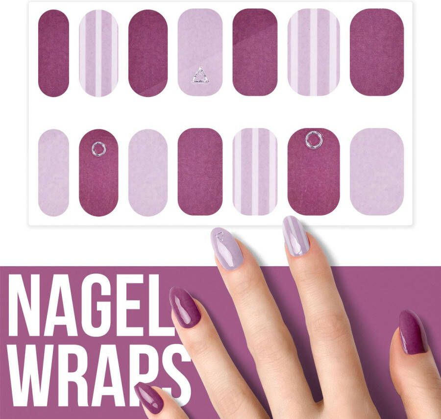 By Emily Nagel wrap Velvet Lines | 14 stickers per vel | Nail wrap | Nail art | Trendy | Design | Nagellakvrij | Eenvoudig | Nagel art | Nagel wrap | Nagel stickers | Folie | Zelfklevend | Sjablonen