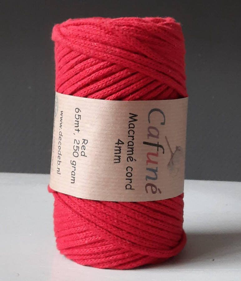 Cafuné Macrame Koord-4mm-Rood-Klos 65 meter-gerecycled katoenkoord niet uitkambaar