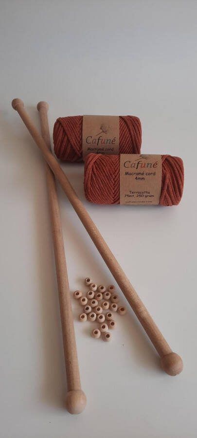 Cafuné Macrame Pakket- Diy Set- 2 x Macrame Koord Houten stok Houten kralen