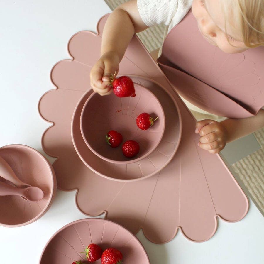 Cam Copenhagen Siliconen kinderbordjes flower mix van