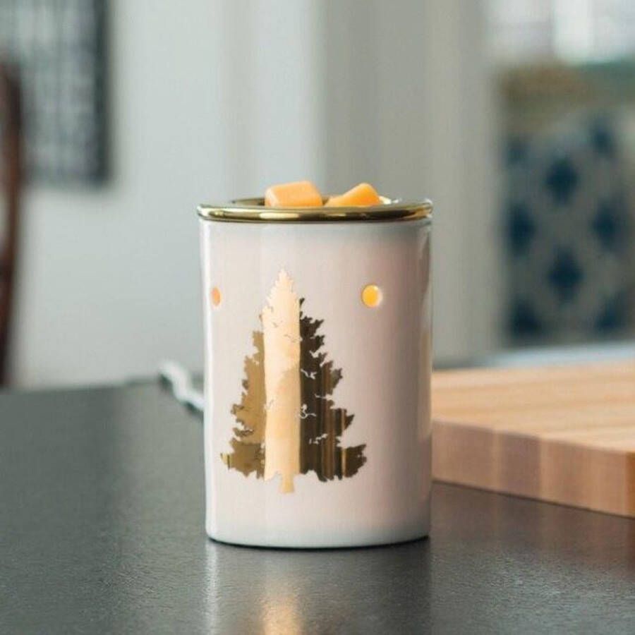 Candle Warmers Van Gouden kerstboom wax-melt geurverwarmer met schakelaar voor recht in het stopcontact dus zonder kabels over de vloer. De Warmtelamp van 25 watt is inbegrepen.