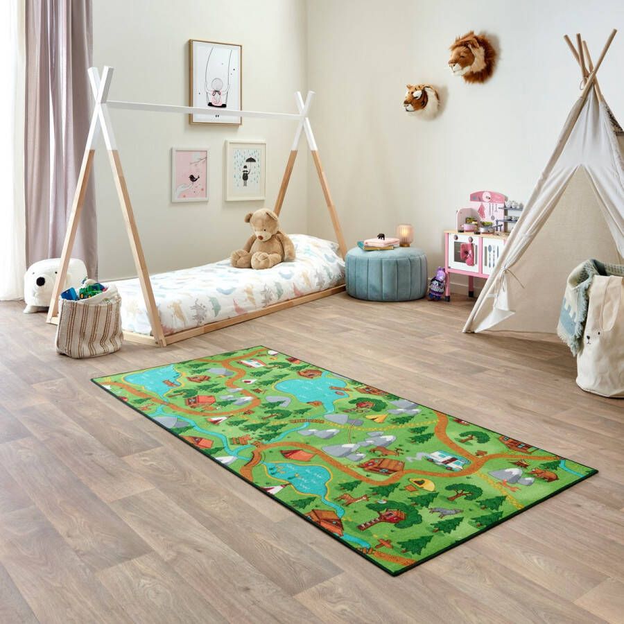 Carpet Studio Hiking Speelkleed – Speelmat 95x200cm Vloerkleed Kinderkamer Anti-slip Speeltapijt Verkeerskleed Groen