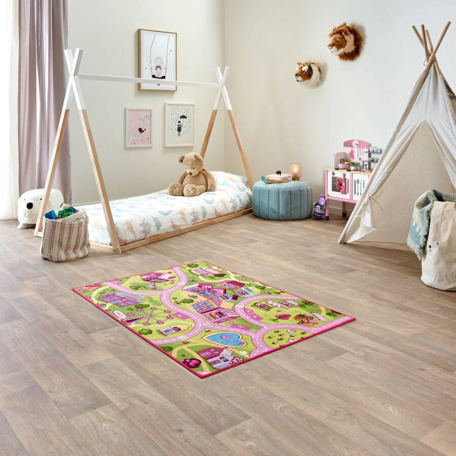 Carpet Studio Sweet Town Speelkleed Roze – Speelmat 95x133cm Vloerkleed Kinderkamer Anti-slip Verkeerskleed