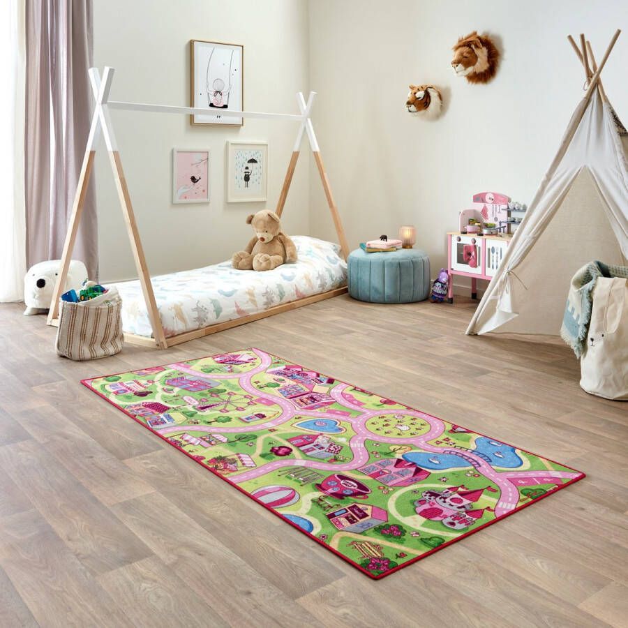 Carpet Studio Sweet Town Speelkleed Roze – Speelmat 95x200cm Vloerkleed Kinderkamer Anti-slip Verkeerskleed