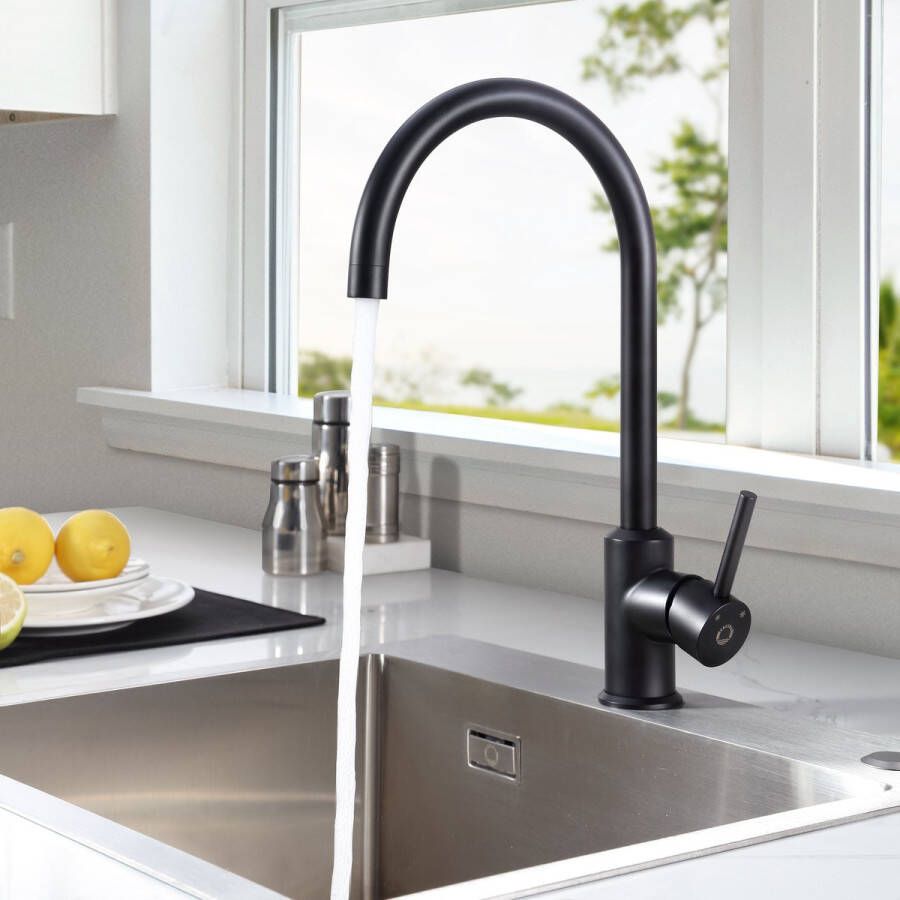 CECIPA max Keuken kraan Zwart 360° Draaibare Keukenkraan Spoelbakmengkraan van roestvrij staal Waterbesparende keuken kraan inclusief aansluitingen