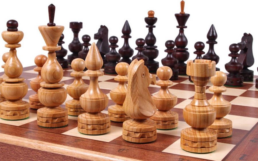 Chess the Game Prachtig schaakset van kersenhout!