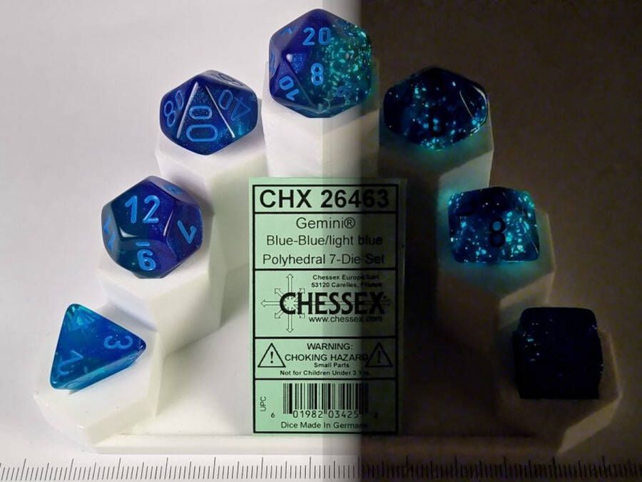 Chessex 7-Die set Gemini Blue-Blue Light Blue