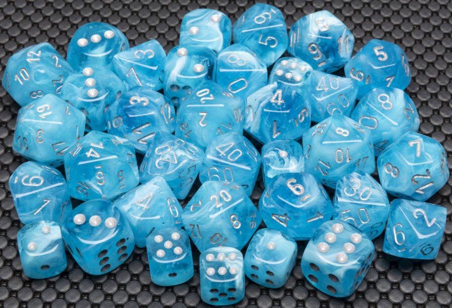 Chessex Lichtgevende Hemel Zilver D6 12mm Dobbelsteen Set (36 stuks)