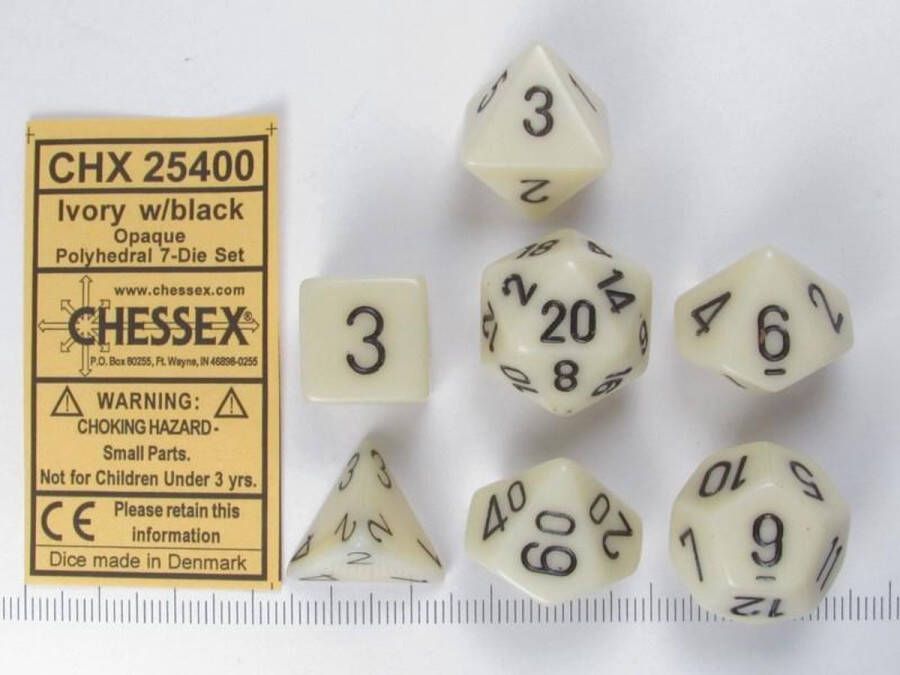 Chessex Opaque Poly 7 Set: Ivory Black