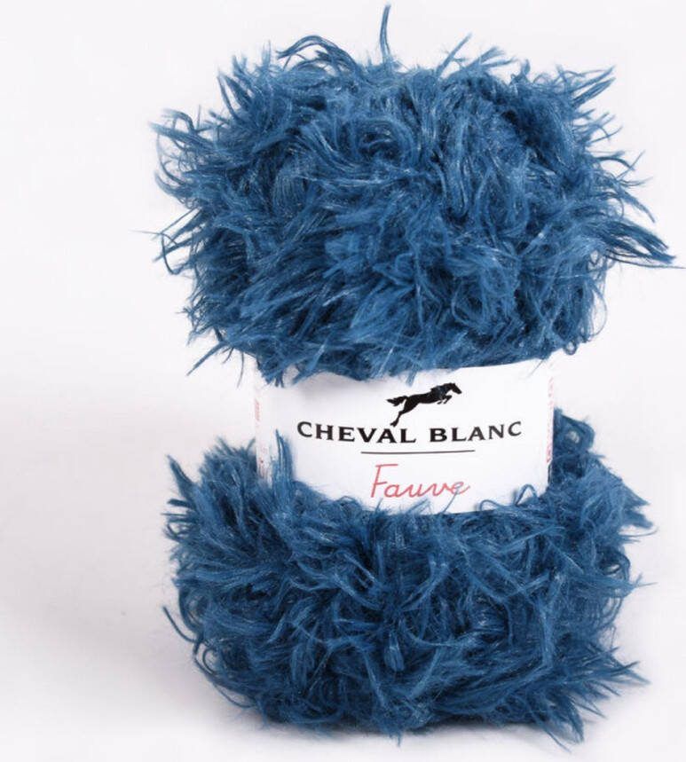 Cheval Blanc dehobbyvlinder Cheval Blanc Fauve 272 turquoise 50 gram 3 bollen Super zacht harig garen