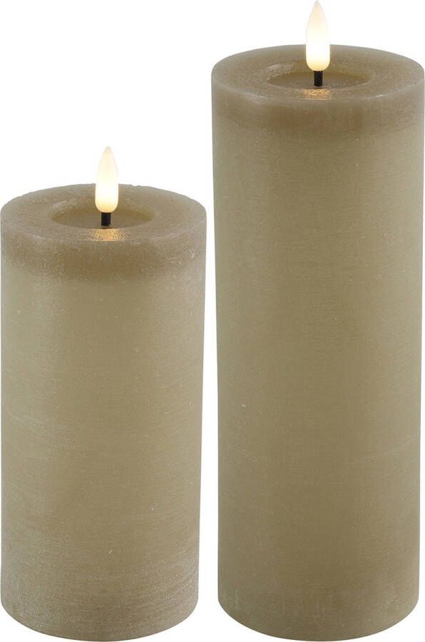 Countryfield LED kaarsen stompkaarsen 2x beige H12 5 en H15 cm- warm wit LED kaarsen