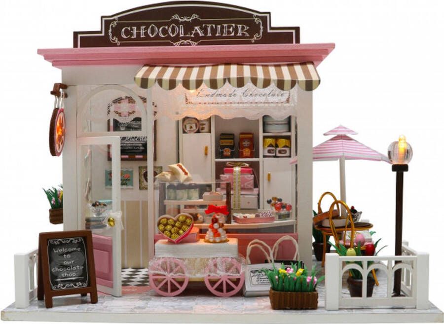 Crafts & Co Crafts&Co Miniatuur Bouwpakket Volwassenen Knutselen Meisjes Houten Poppenhuis DIY Chocolatier