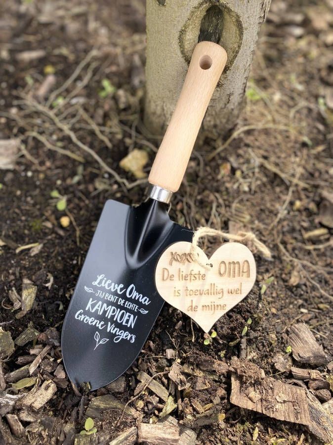 Creaties van hier Tuinschepje met houten hartje Oma 27.5 cm hout Metaal moederdag cadeautje