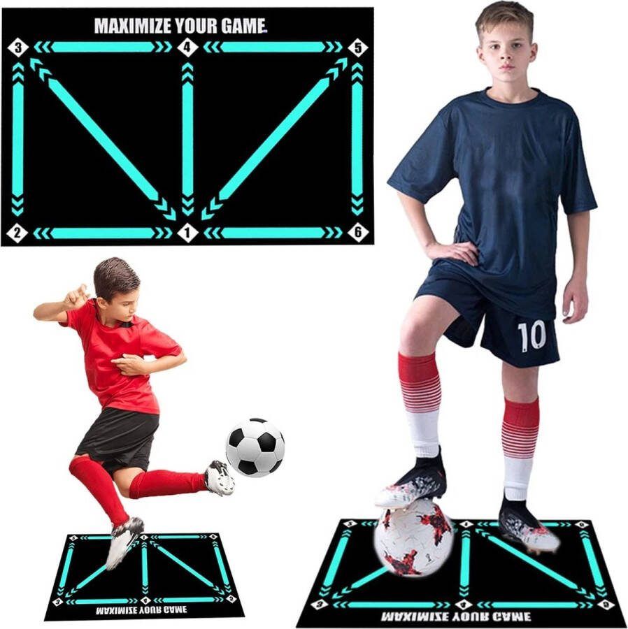 De Leverancier Voetbal Trainingsmat Dribbelmat Voetbal Training Voetbal Trainingsmateriaal Voetbal Spullen Incl. trainingsvideo en sokken 90x60 cm Opvouwbaar